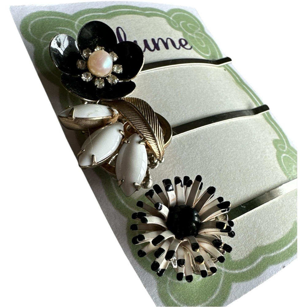 Black & White Flower Hairpin Set Retro Floral Kitsch Floral Vintage Jewelry NWT - Picture 3 of 5